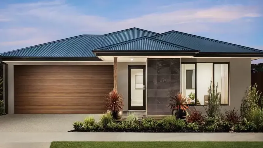 Renovated modern home exterior by My Homes Construct Ltd in Central Auckland