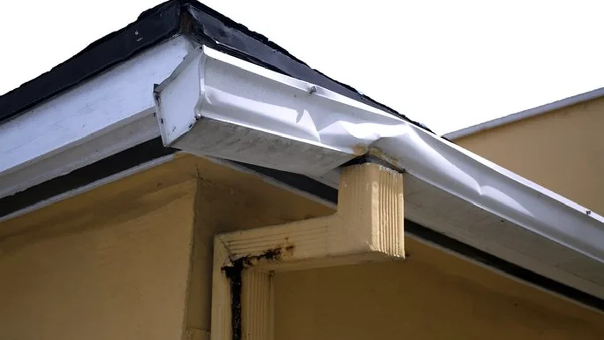 How to Fix a Dented Gutter — My Homes Construct Ltd Auckland