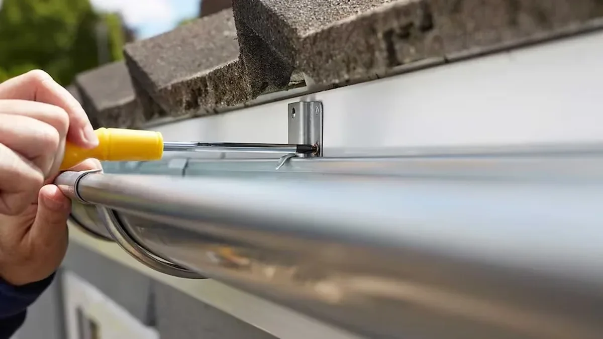 How to Install Gutter Brackets