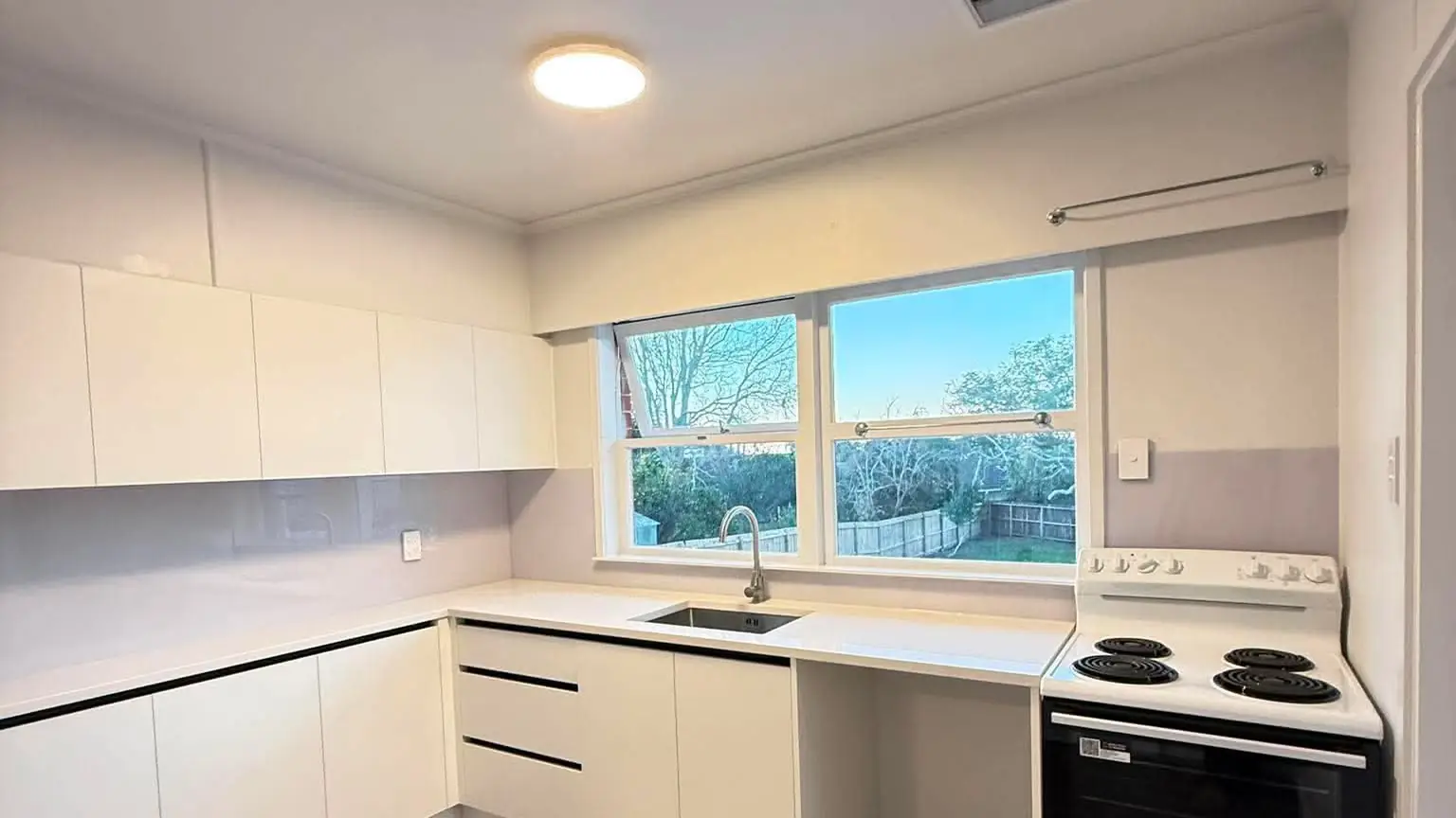 Vinyl Flooring Auckland - My Homes Construct Ltd Auckland
