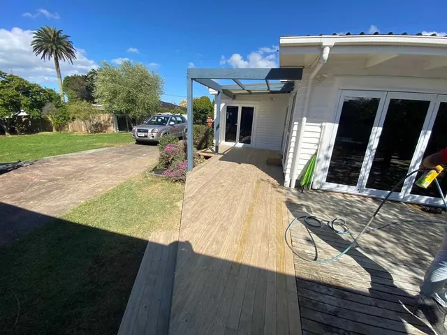 Completed new timber deck build for an Auckland home on a residential project in Auckland