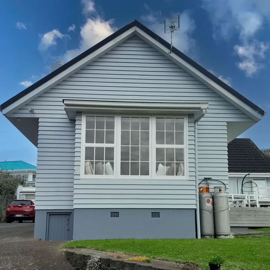 a nice house with quality painting in auckland